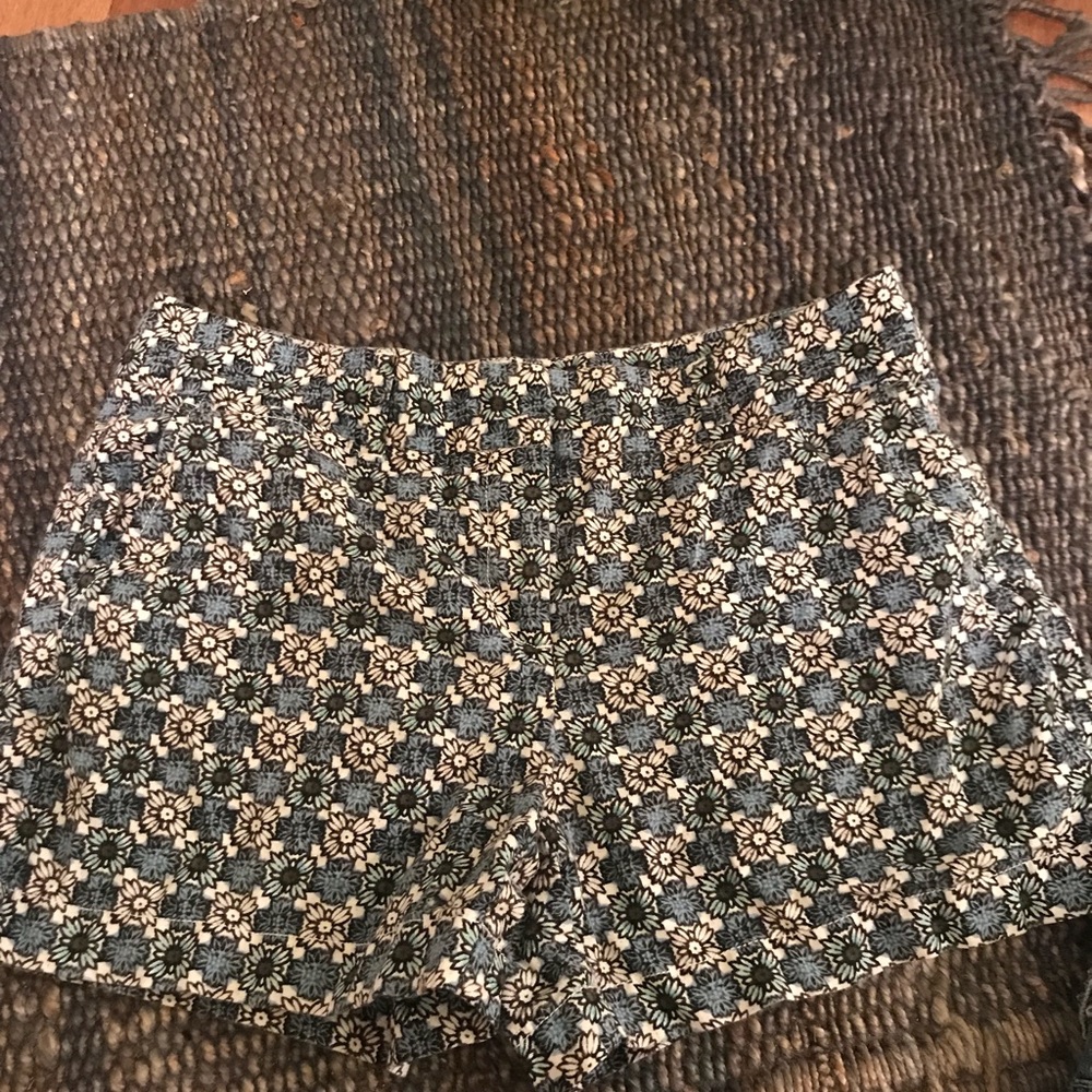 Chino short